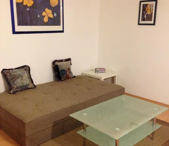 City Apartment In Nuernberg Am Plaerrer